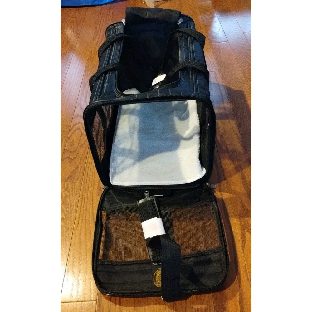 Sherpa Original Deluxe Travel Pet Carrier, Dog Cat Airline Approved Black, Large